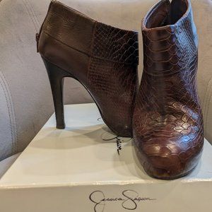 Jessica Simpson Audriana Western Booties Reptile, Size 7.5, brown